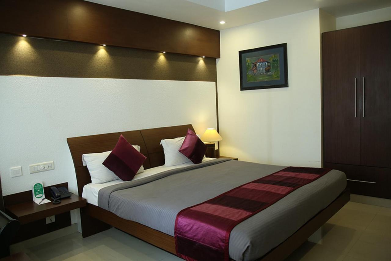 Royal Omars Hotell Kannur Exteriör bild