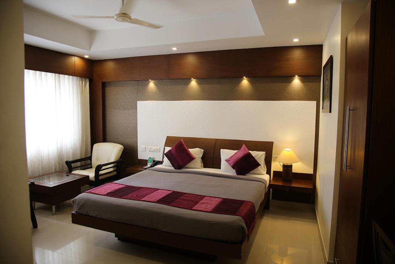Royal Omars Hotell Kannur Exteriör bild