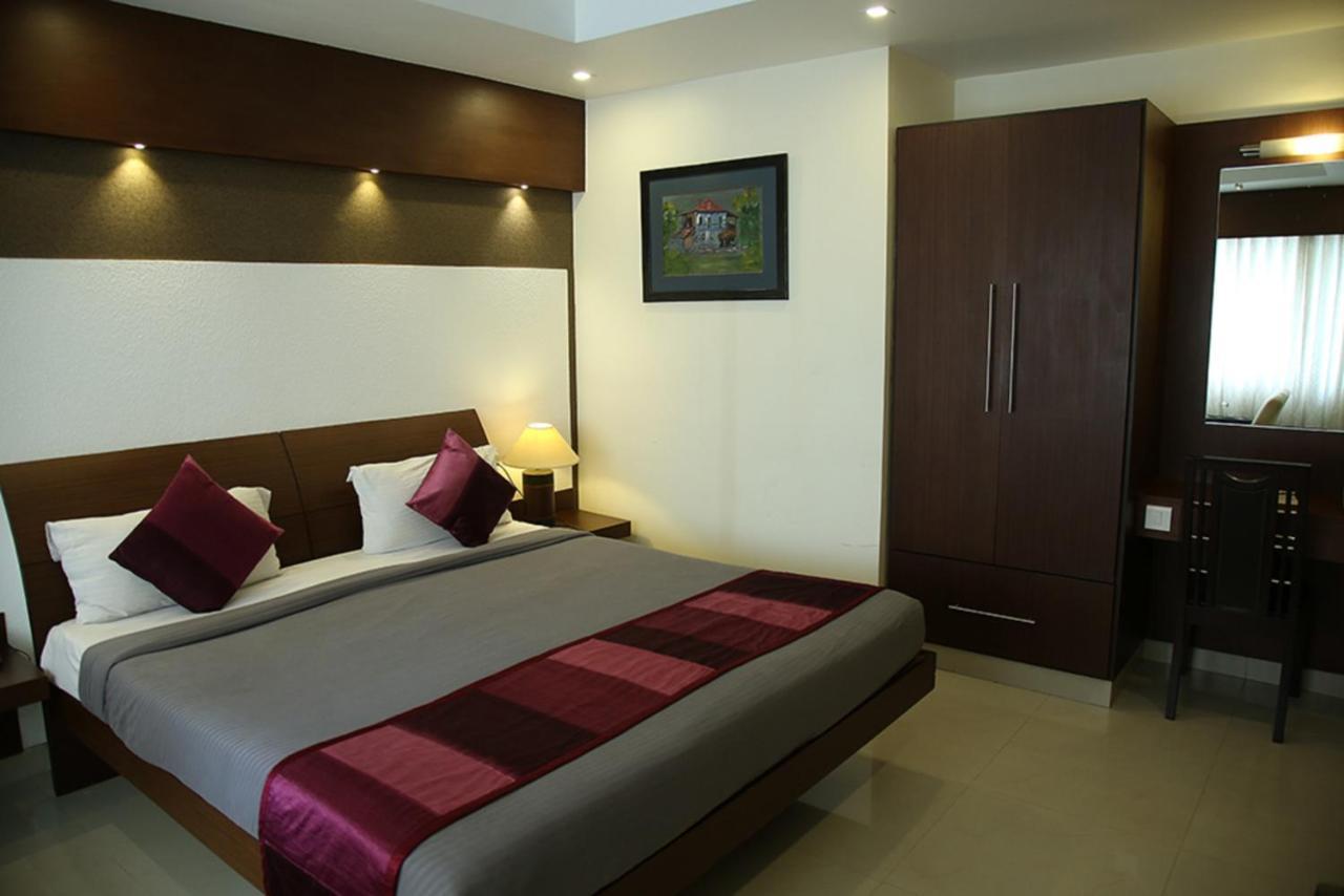 Royal Omars Hotell Kannur Exteriör bild