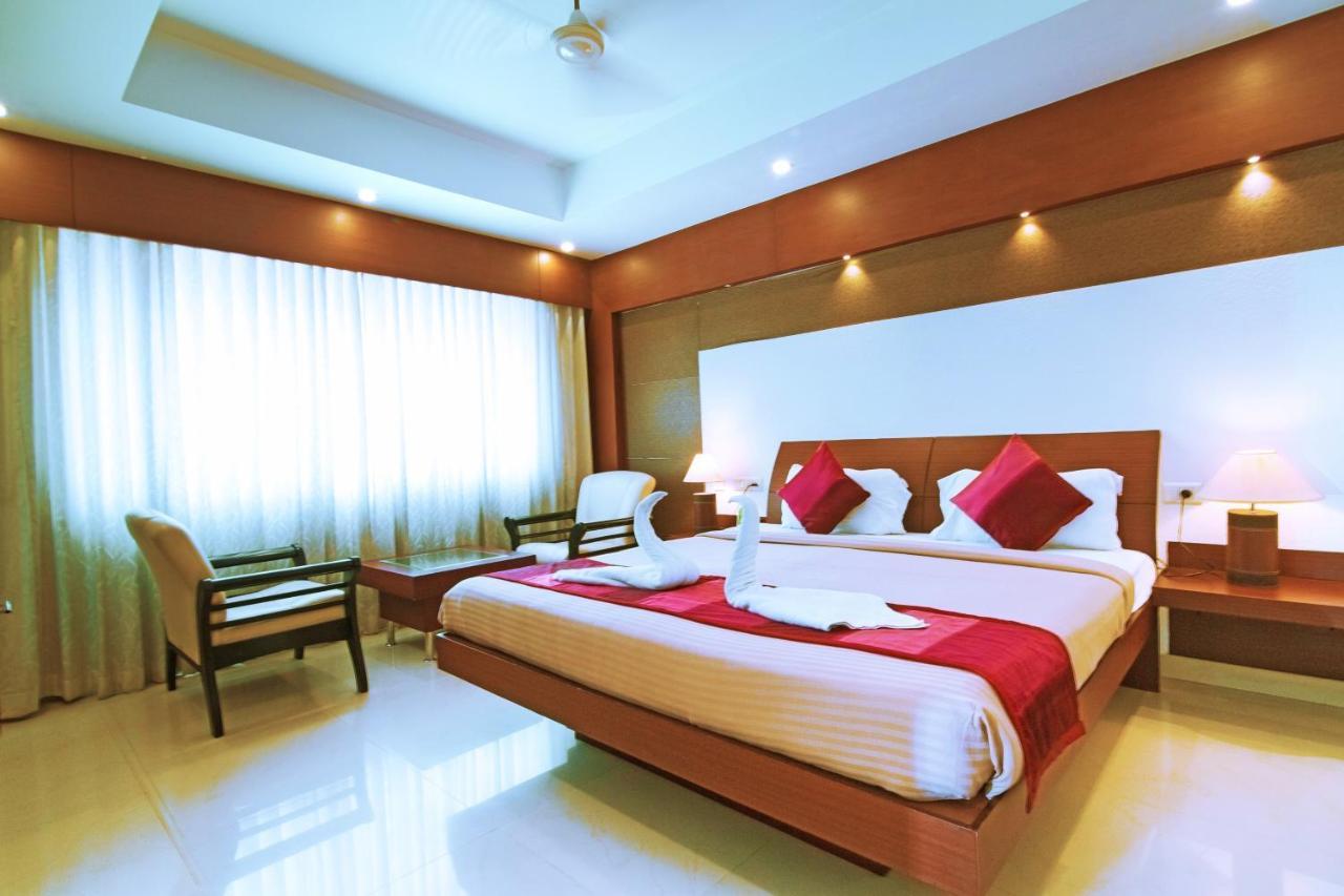Royal Omars Hotell Kannur Exteriör bild